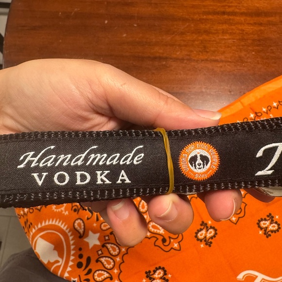 Tito’s Vodka dog leash - BRAND NEW. - Picture 3 of 3